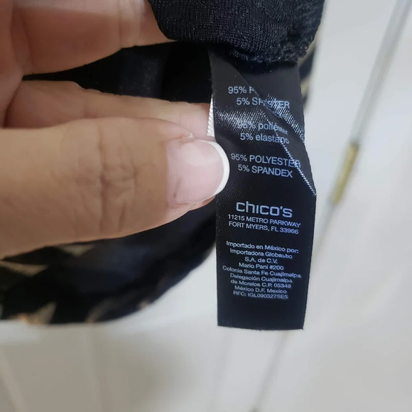 Chico's Travelers Metallic Wavy Stripped Asymmetrical Zip Up Jacket - Picture 4 of 6